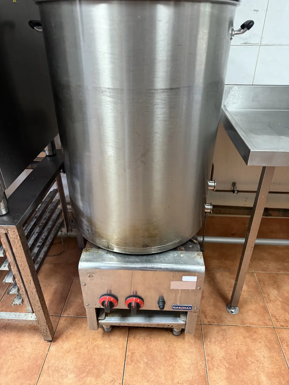 LPG stock pot burner installation at Jibba's Hot Sauce